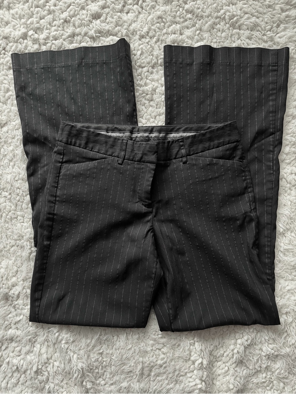 Express Design Studio Editor Trousers Black Magenta Pinstripe Wide Leg Size 6